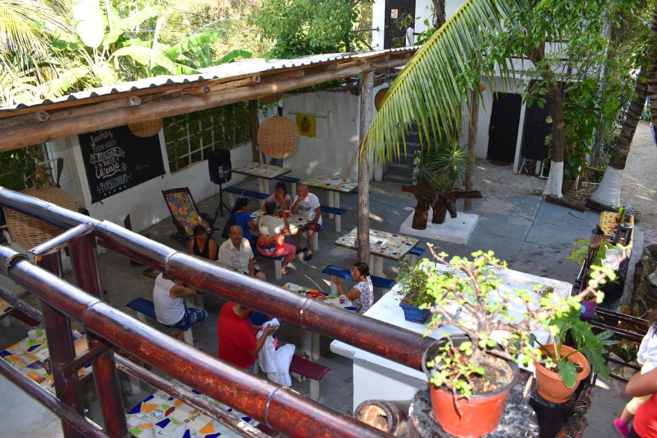 Lobo Inn Tulum Exterior photo
