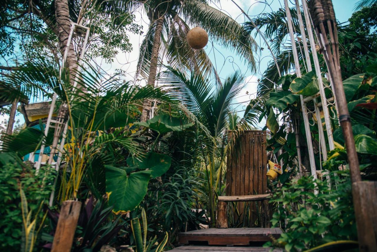 Lobo Inn Tulum Exterior photo